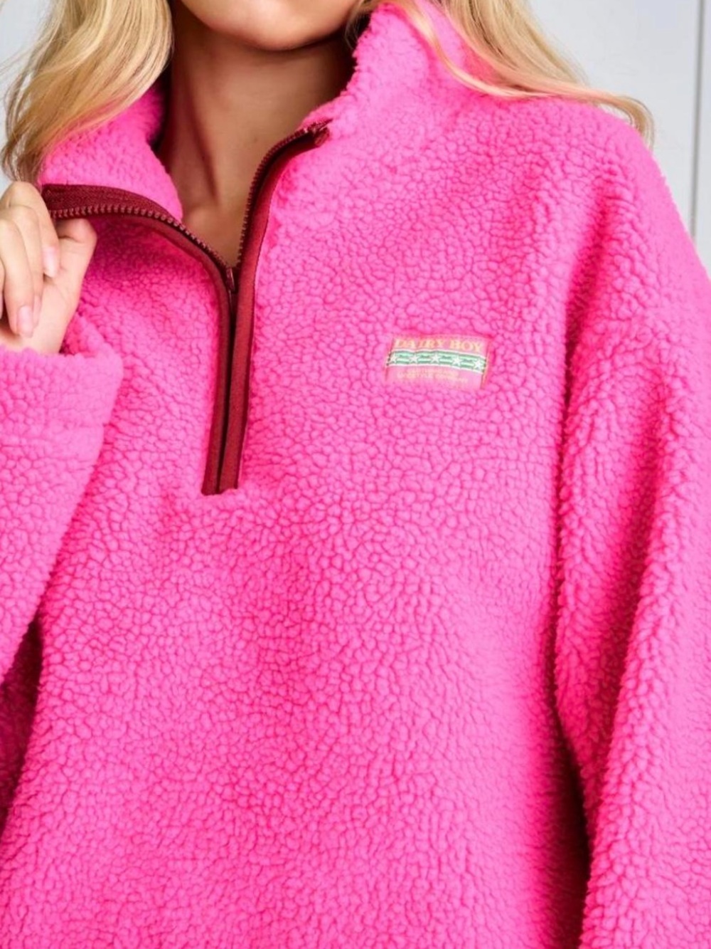 Dairy Boy highlighter pink fleece XS/S